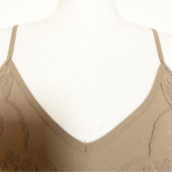 NWT INTIMATELY FREE PEOPLE Candy Textured Seamless Bralette in Sand XS/S - Picture 6 of 16